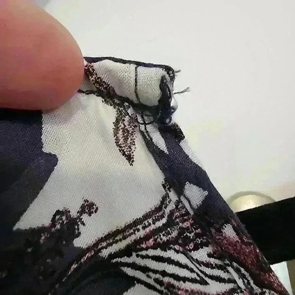 NWT‎ YEST LADIES Gray PULLOVER Top Tunic Length Paisley Print USA Sz. 14 - Picture 7 of 8